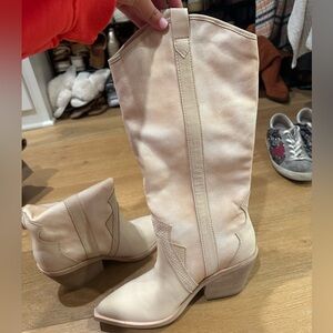 Dolce Vita Navene Western Boot